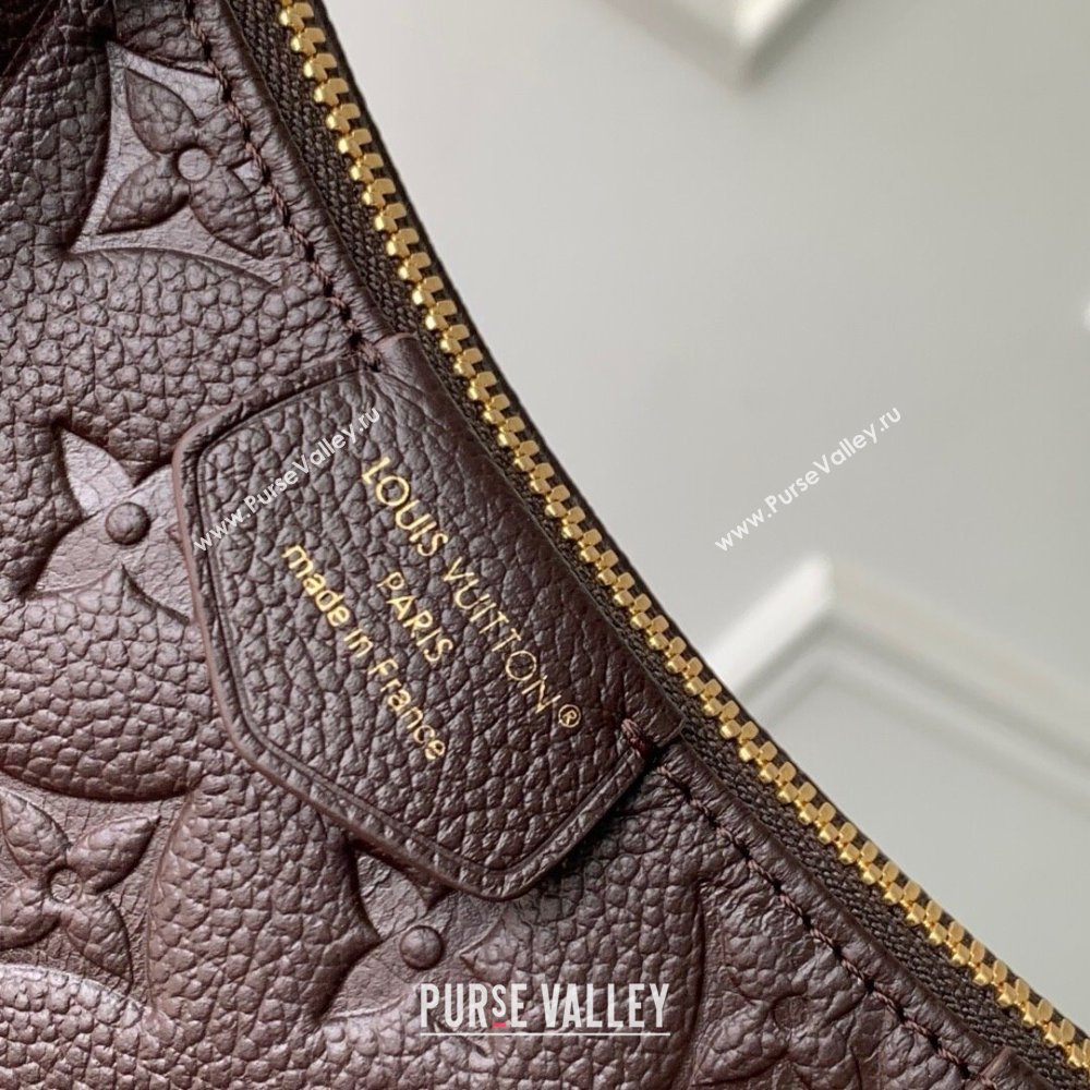 Louis Vuitton Easy Pouch in Embossed Grained Leather M13614 Chocolate 2025 (K-25061611)