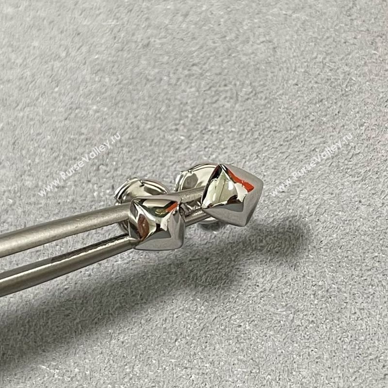 Hermes Clou dH Studs Earrings Silver/Gold 2025 0619 (YF-250619015)