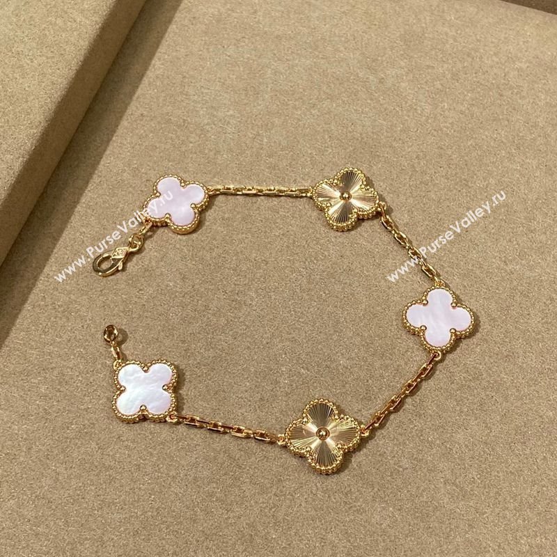 Van Cleef Arpels Alhambra Bracelet, 5 Motifs Light Pink/Gold 2025 0619 (YF-250619081)