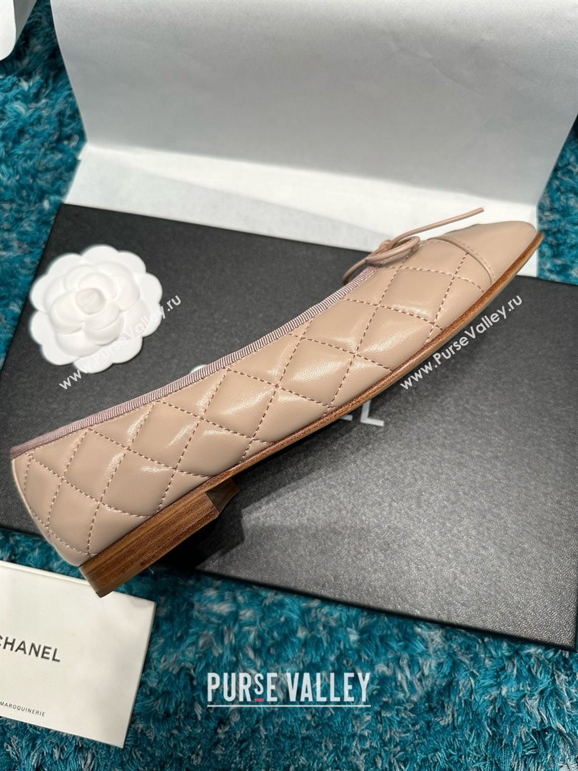 Chanel Quilted Lambskin Ballet Flats CHB070719 Beige /Black 2025 (MD-25070819)