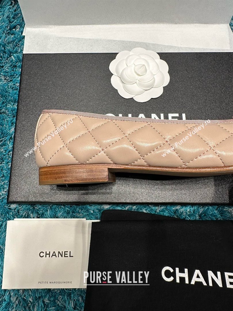 Chanel Quilted Lambskin Ballet Flats CHB070719 Beige /Black 2025 (MD-25070819)