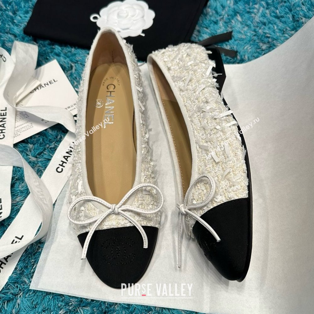 Chanel Tweed Grosgrain Ballet Flats CHB070710 White 2025 (MD-25070710)