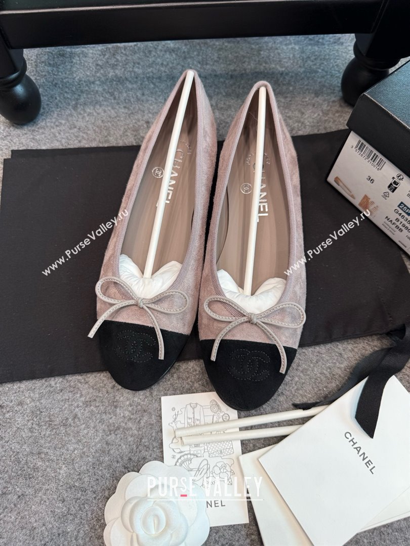Chanel Suede Classic Ballerinas CHB070902 Grey 2025 (MD-25070902)