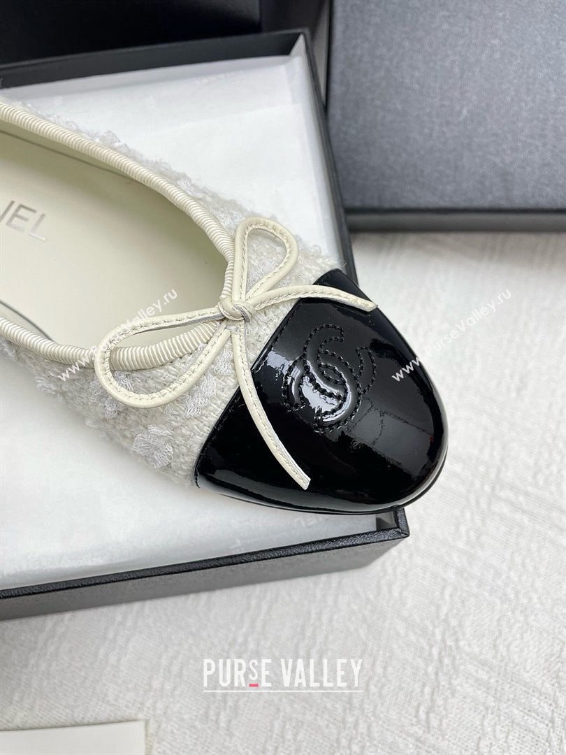 Chanel Tweed Patent Leather Ballet Flats Black/White 2025 (KL-25071009)