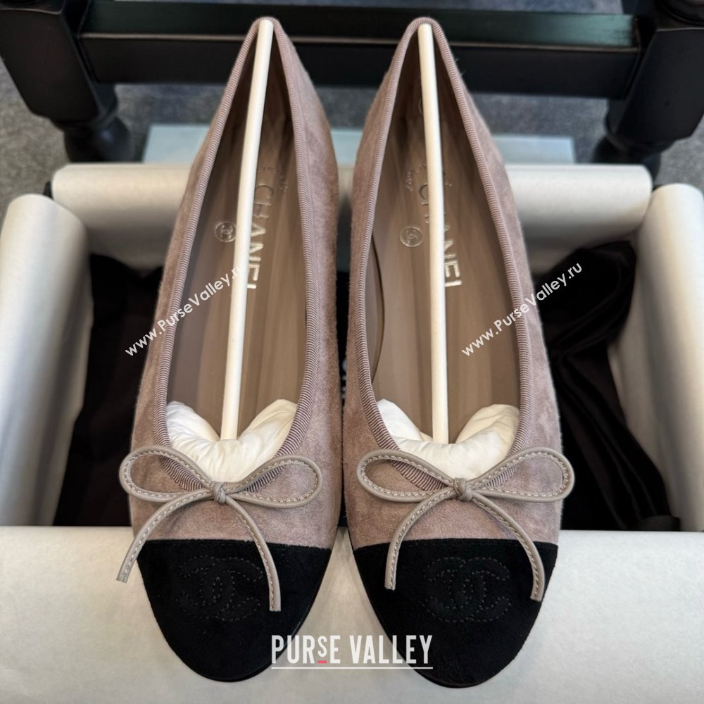 Chanel Suede Classic Ballerinas CHB070902 Grey 2025 (MD-25070902)