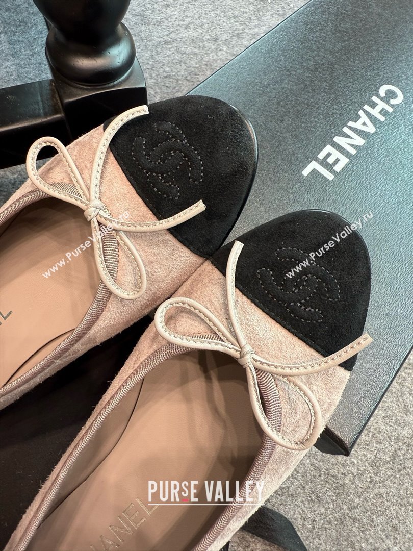 Chanel Suede Classic Ballerinas CHB070902 Grey 2025 (MD-25070902)