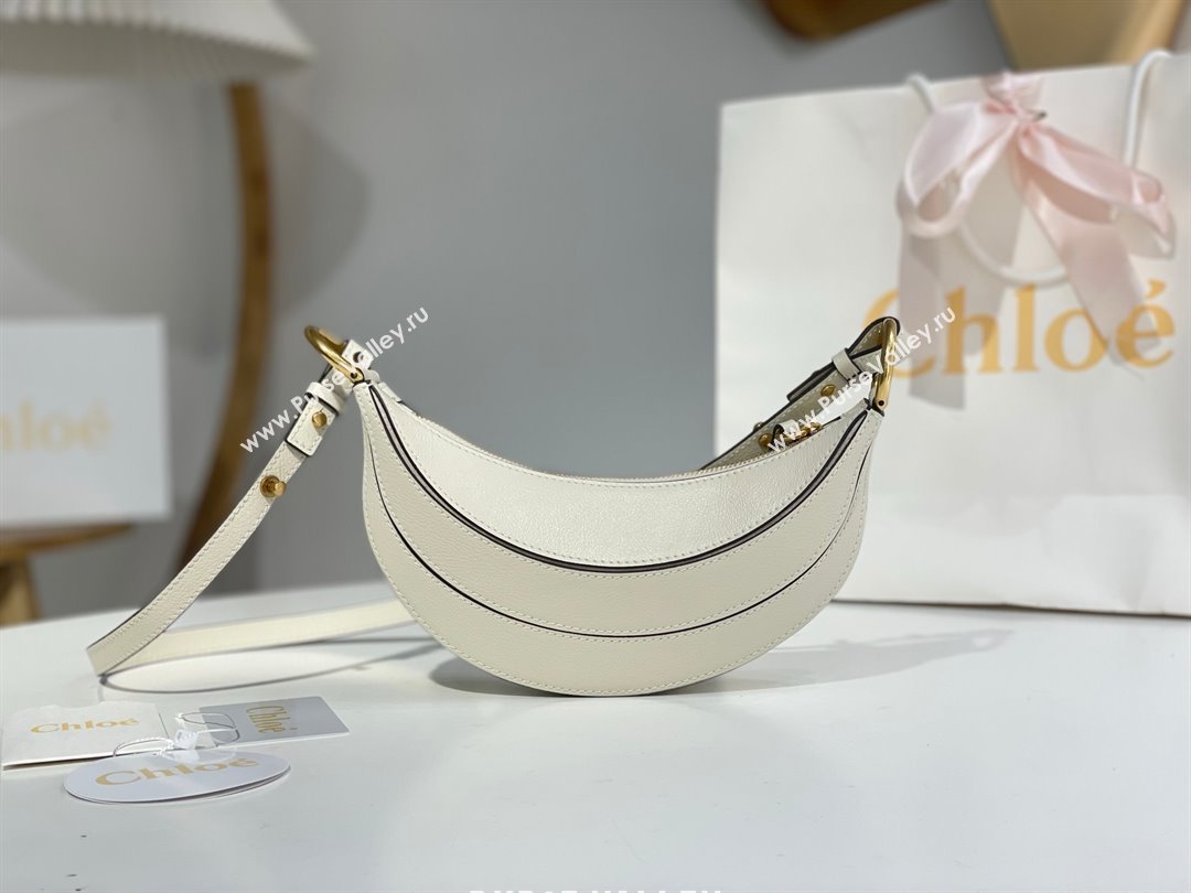 Chloe Banana Cross-body Bag in Grained Leather W865 White 2025 (DL-25071103)