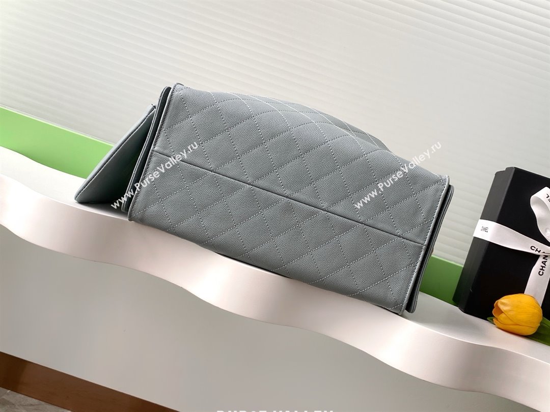 Chanel Grained Calfskin Medium Hobo bag AS5311 Grey 2025 (YEZI-25072921)