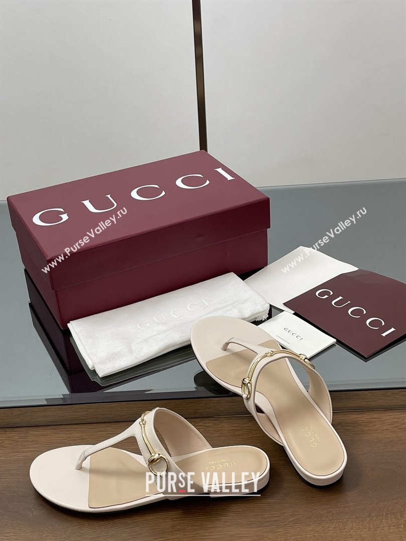 Gucci Thong Sandal with Horsebit in Smooth Leather 816590 White 2025 (MD-25080214)