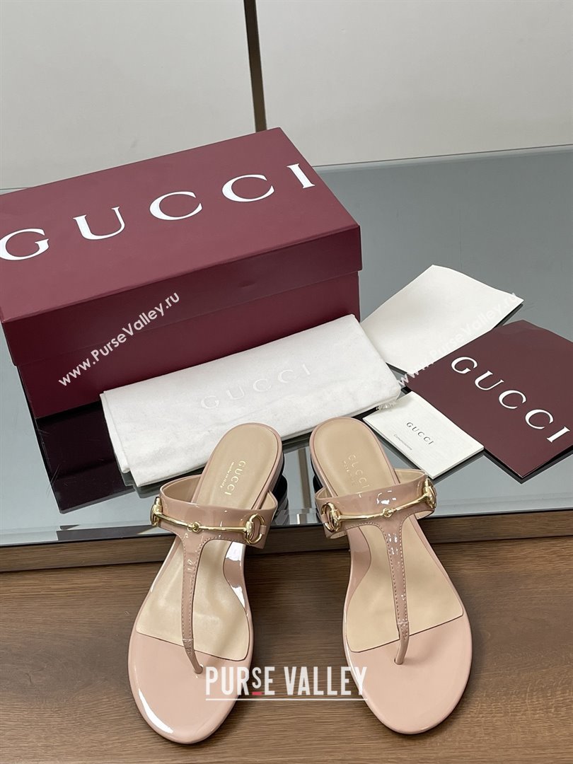 Gucci Thong Sandal with Horsebit in Patent Leather 816590 Nude 2025 (MD-25080210)