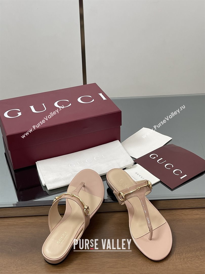 Gucci Thong Sandal with Horsebit in Patent Leather 816590 Nude 2025 (MD-25080210)