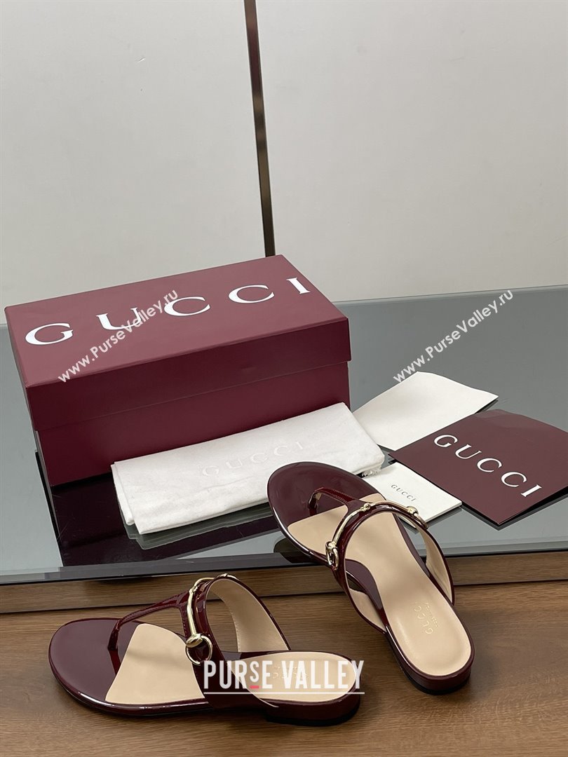 Gucci Thong Sandal with Horsebit in Patent Leather 816590 Burgundy 2025 (MD-25080212)