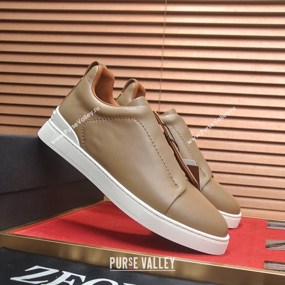 Zegna Mens Smooth Leather Triple Stitch Sneakers Brown 2025 (LJD-25081302)