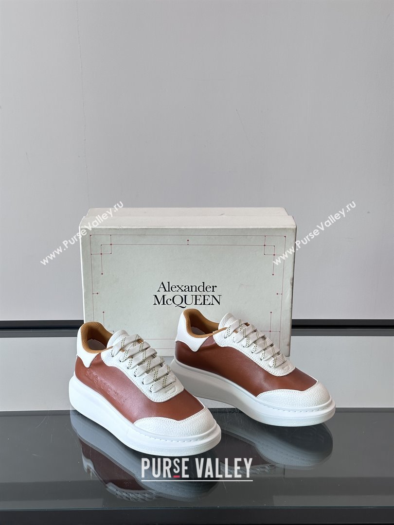 Alexander McQueen Oversized Sneakers in Calfskin Leather AM12 Brown/White 2025 (SHH-25081512)