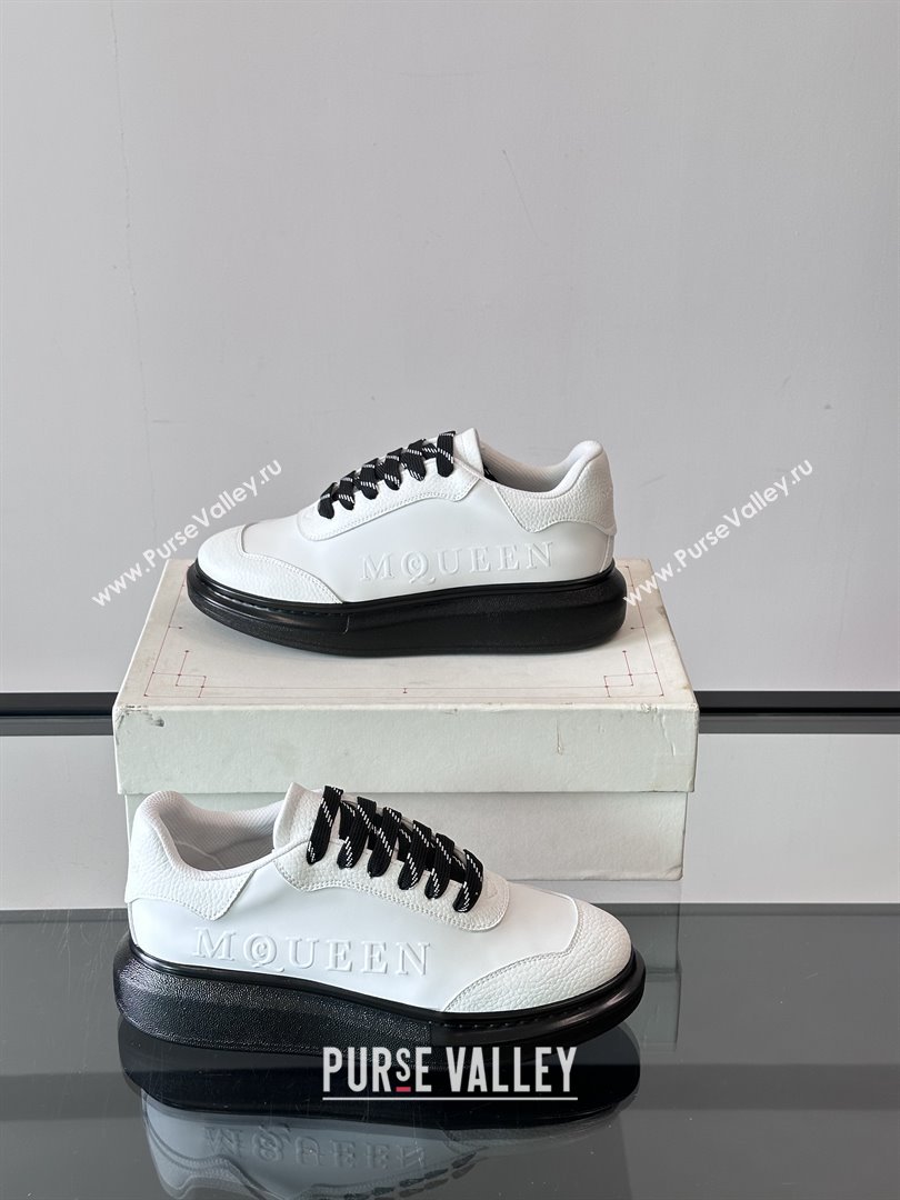 Alexander McQueen Oversized Sneakers in Calfskin Leather AM13 White/Black 2025 (SHH-25081513)