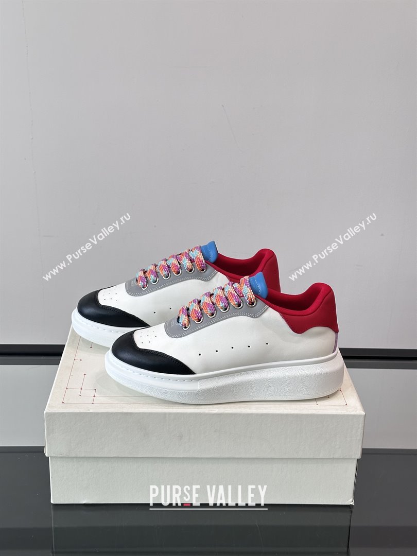 Alexander McQueen Oversized Sneakers in Calfskin Leather AM15 White/Black/Red 2025 (SHH-25081902)