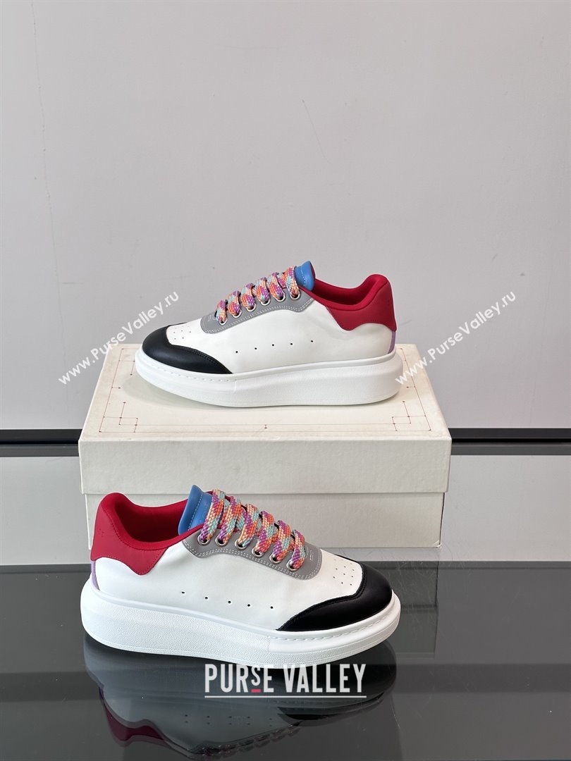 Alexander McQueen Oversized Sneakers in Calfskin Leather AM15 White/Black/Red 2025 (SHH-25081902)