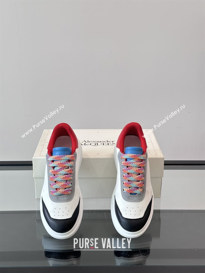 Alexander McQueen Oversized Sneakers in Calfskin Leather AM15 White/Black/Red 2025 (SHH-25081902)