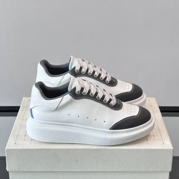 Alexander McQueen Oversized Sneakers in Calfskin Leather AM16 White/Grey 2025 (SHH-25081903)