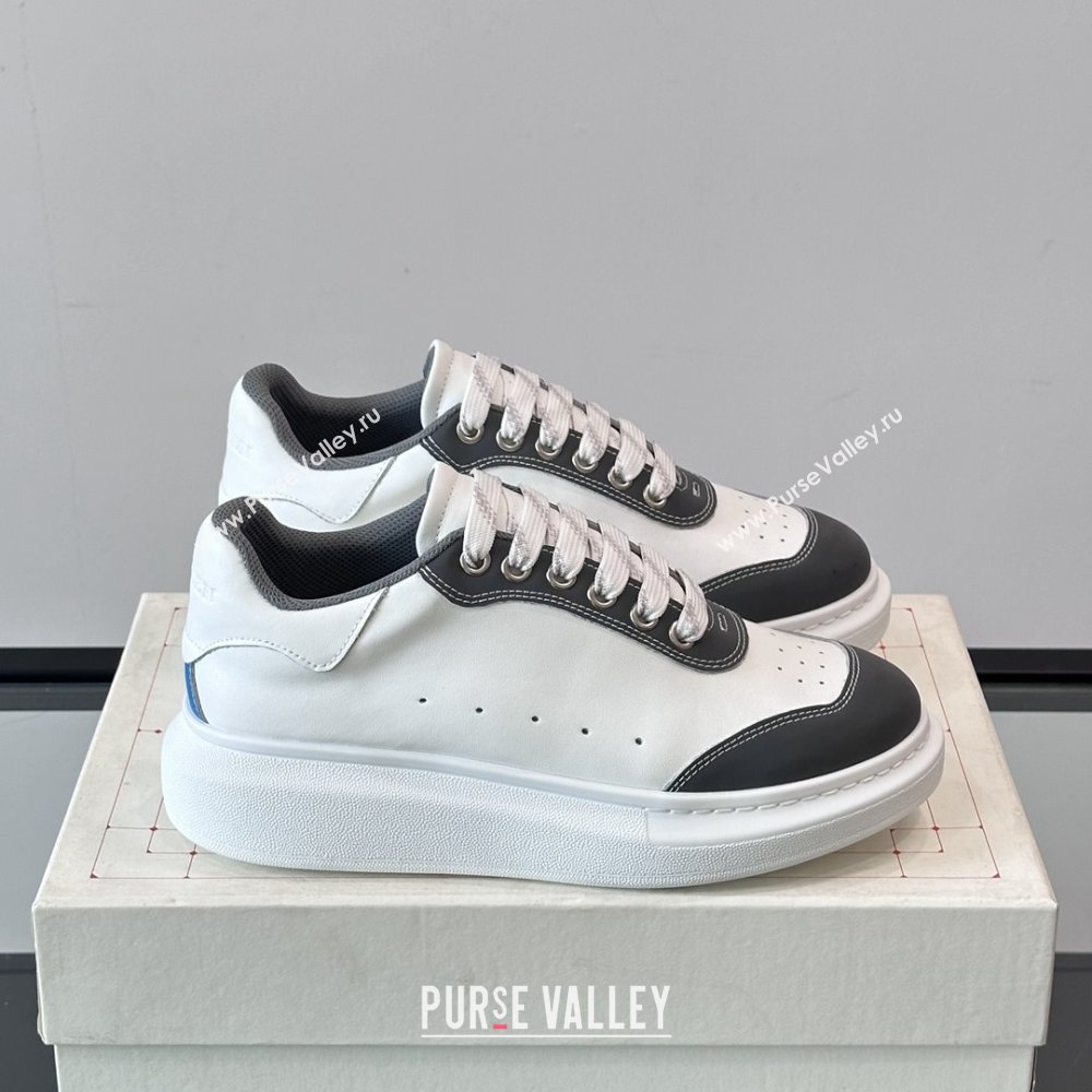 Alexander McQueen Oversized Sneakers in Calfskin Leather AM16 White/Grey 2025 (SHH-25081903)