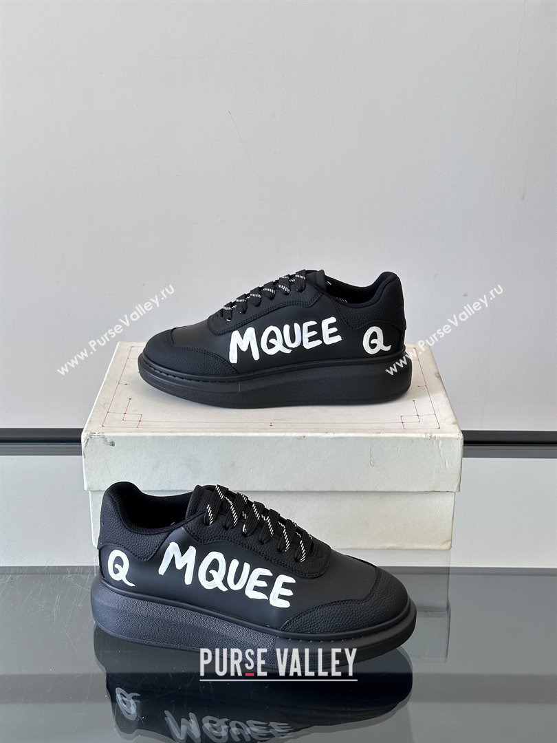 Alexander McQueen Oversized Sneakers in Calfskin Leather AM02 Black 2025 (SHH-25081502)