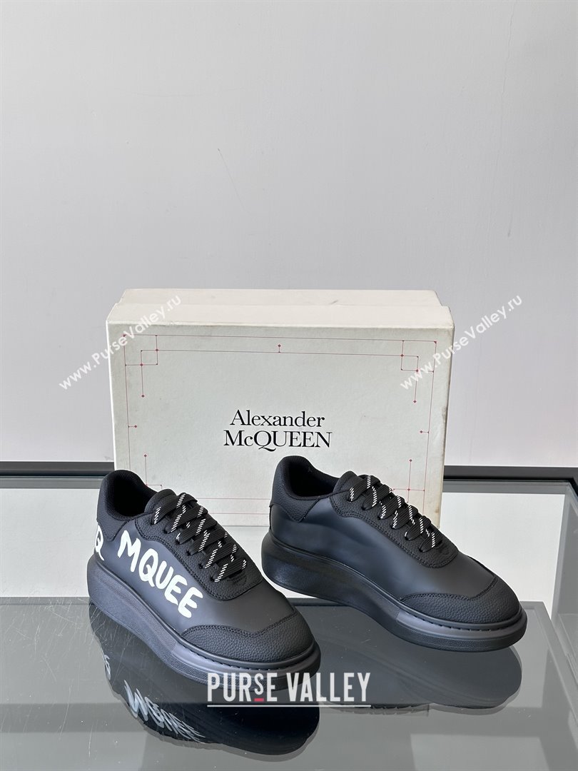 Alexander McQueen Oversized Sneakers in Calfskin Leather AM02 Black 2025 (SHH-25081502)