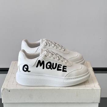 Alexander McQueen Oversized Sneakers in Calfskin Leather AM03 White 2025 (SHH-25081503)