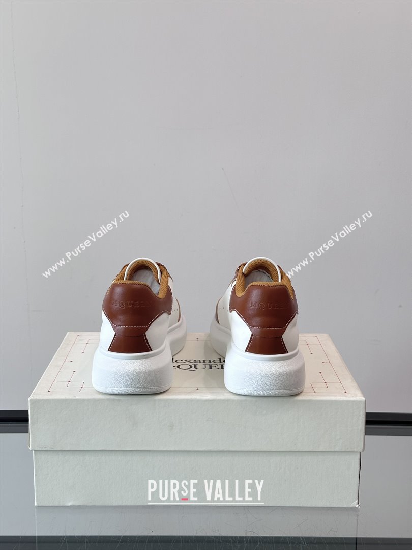 Alexander McQueen Oversized Sneakers in Calfskin Leather AM09 White/Brown 2025 (SHH-25081509)