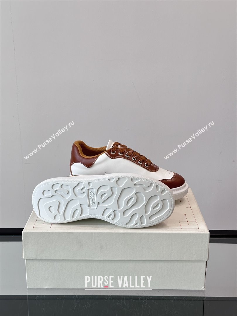 Alexander McQueen Oversized Sneakers in Calfskin Leather AM09 White/Brown 2025 (SHH-25081509)