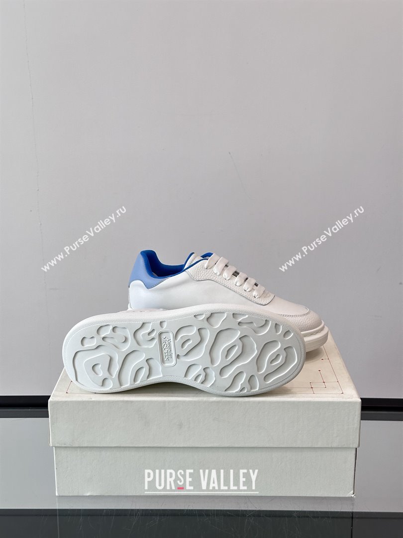 Alexander McQueen Oversized Sneakers in Calfskin Leather AM18 White/Blue 2025 (SHH-25081905)