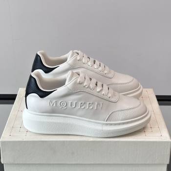 Alexander McQueen Oversized Sneakers in Calfskin Leather AM17 White/Black 2025 (SHH-25081904)
