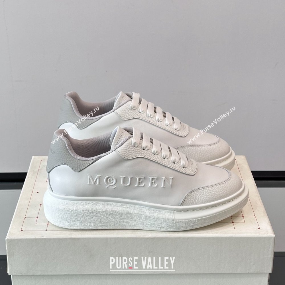Alexander McQueen Oversized Sneakers in Calfskin Leather AM21 White/Light Grey 2025 (SHH-25081908)