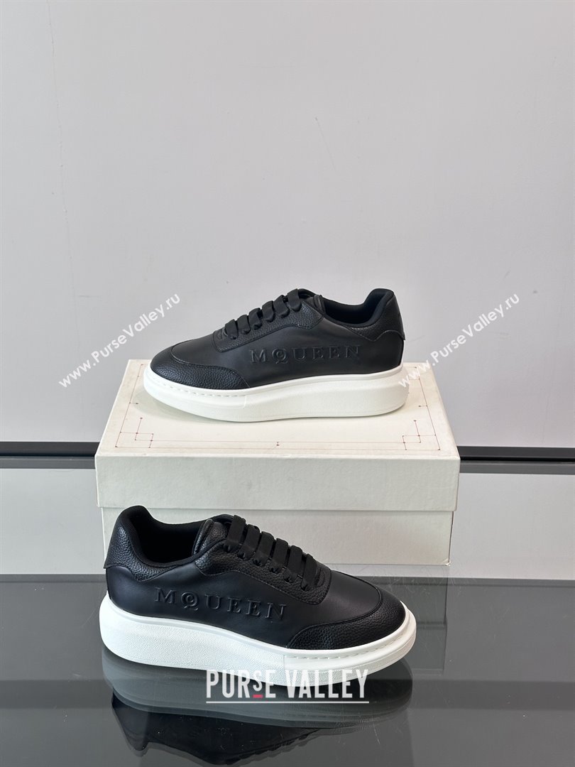Alexander McQueen Oversized Sneakers in Calfskin Leather AM22 Black 2025 (SHH-25081909)