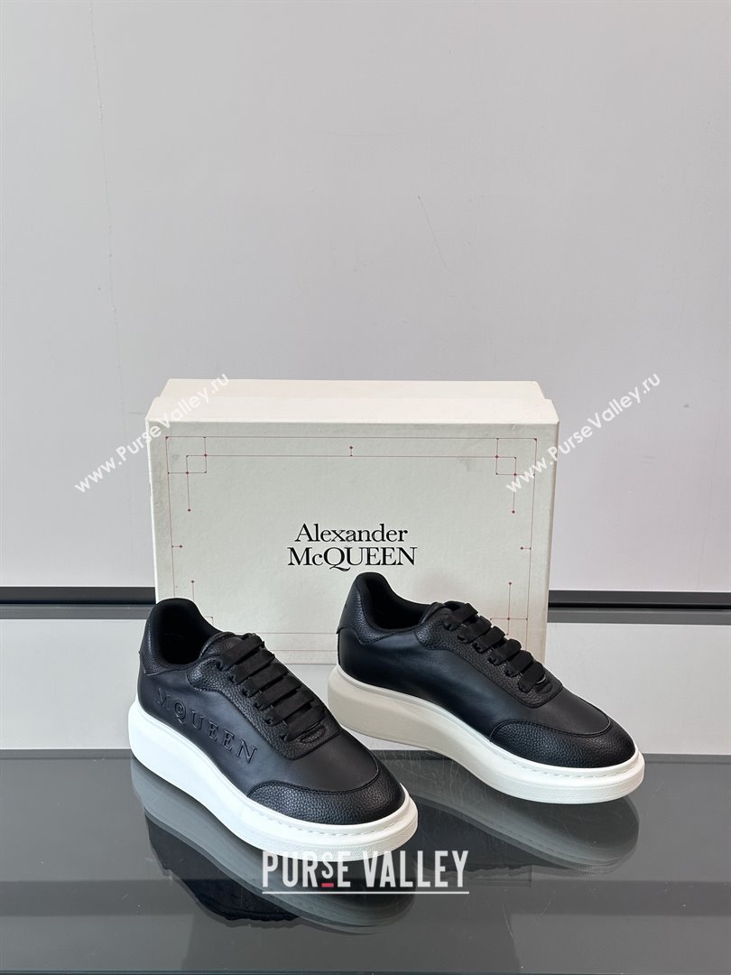 Alexander McQueen Oversized Sneakers in Calfskin Leather AM22 Black 2025 (SHH-25081909)