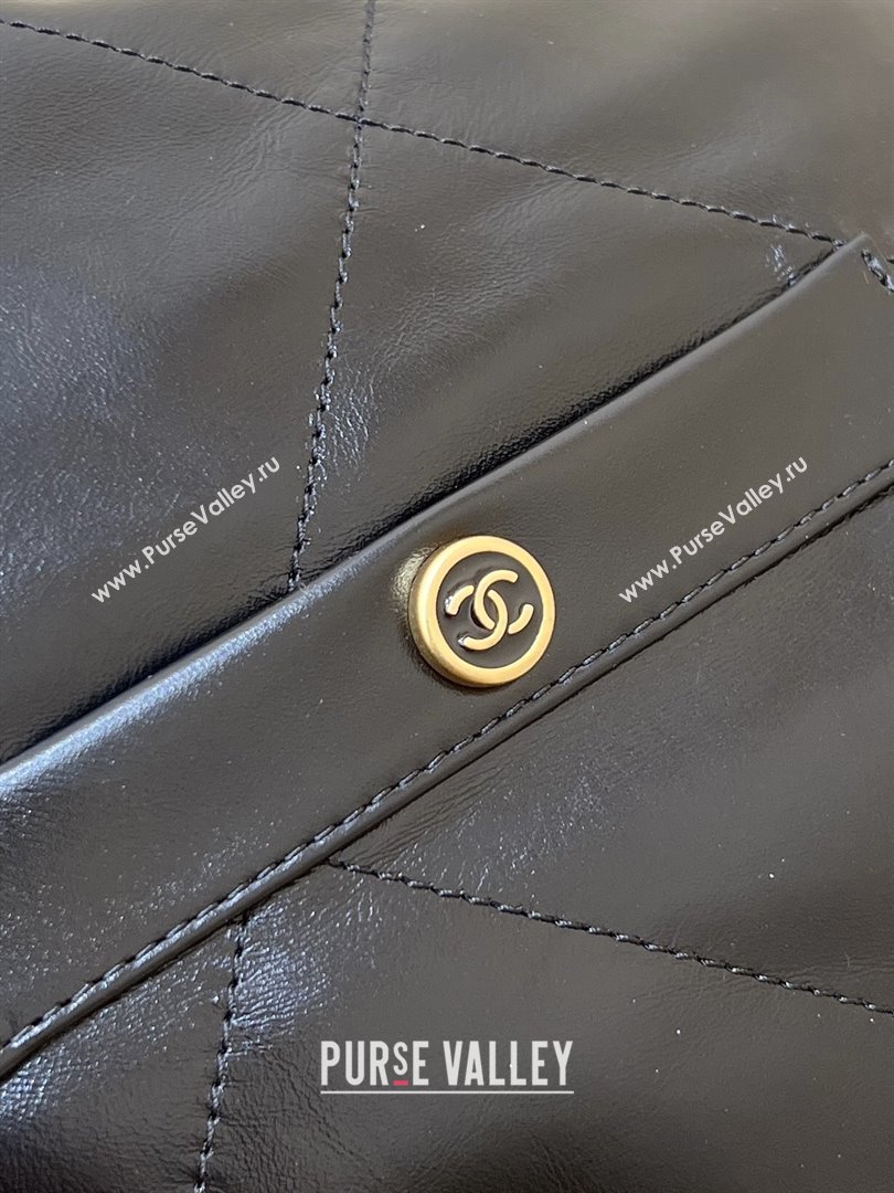 Chanel 22 Bag with Pockets in Shiny Calfskin AS3261 Black 2025 Top Quality (SHUNY-25081814)