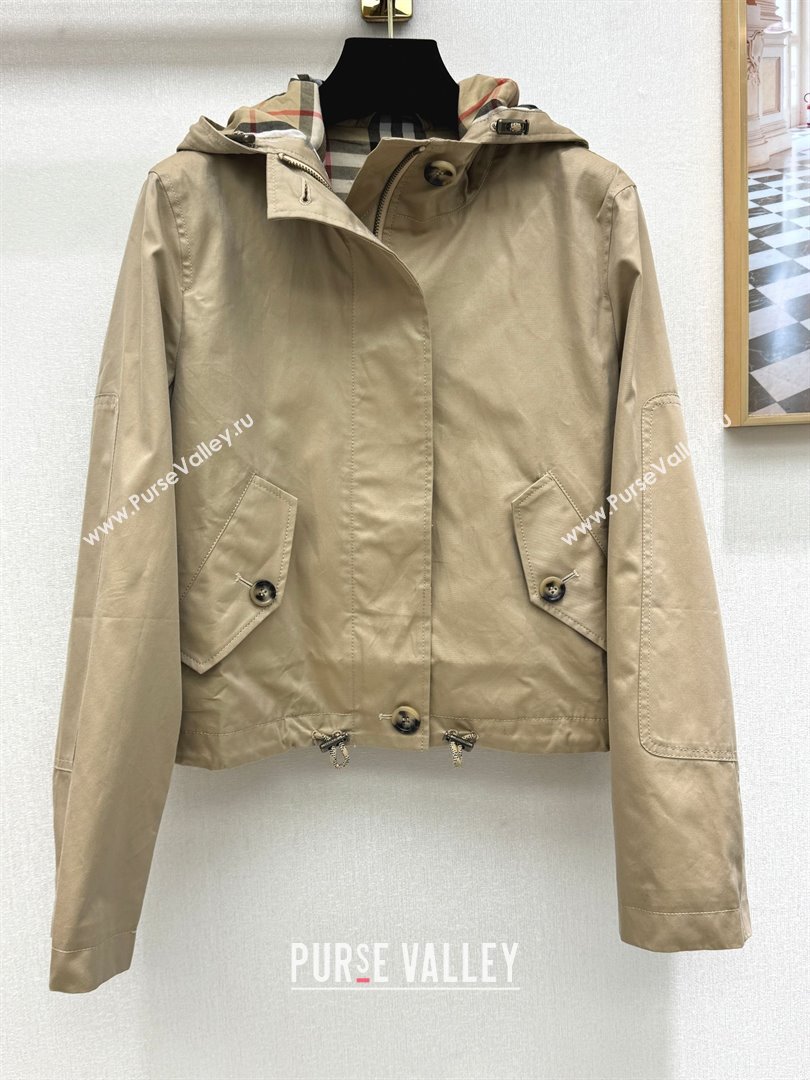 Burberry Hooded Jacket B82104 Khaki 2025 (Q-25082104)