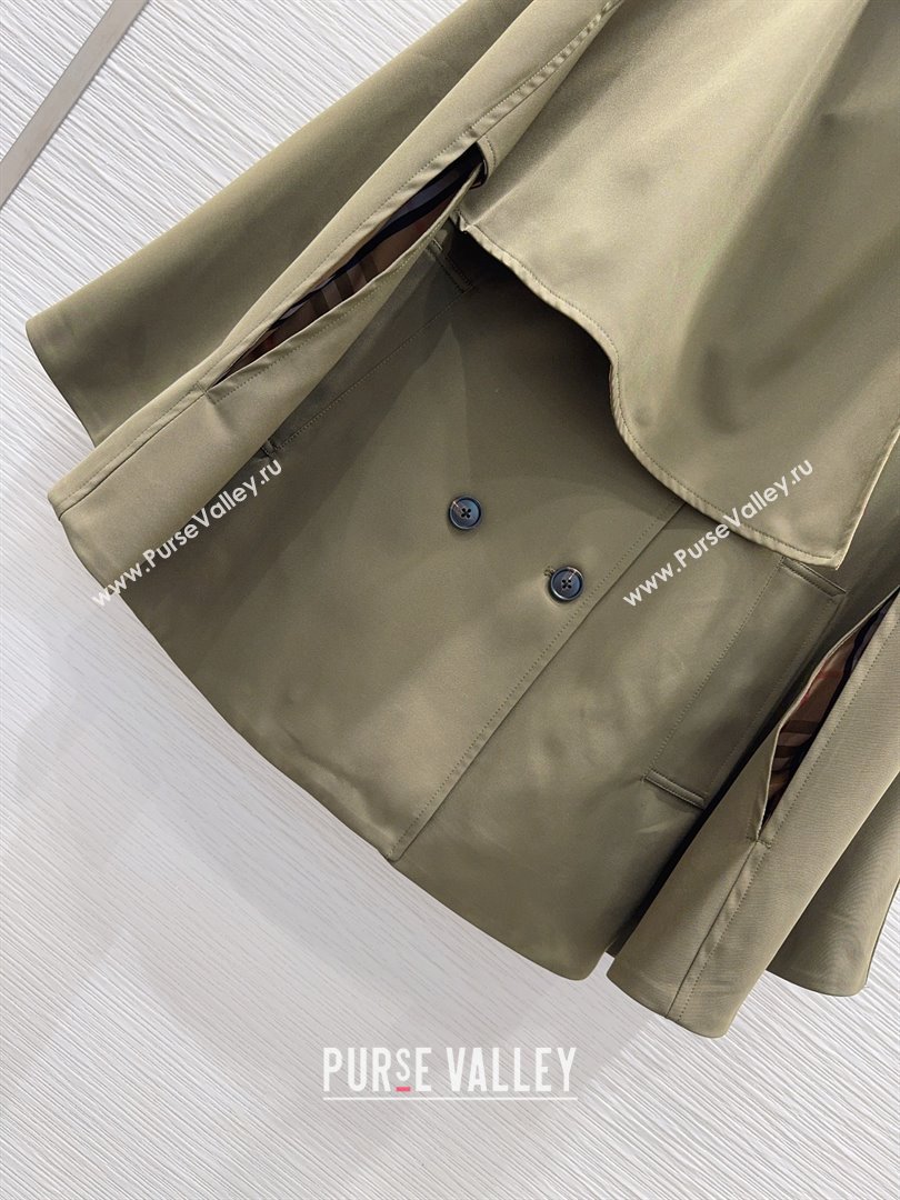 Burberry Cape Coat B090102 Green 2025 (Q-25090102)