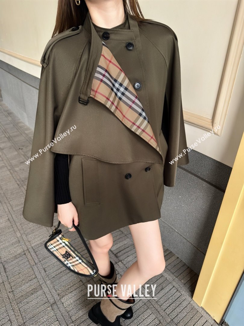 Burberry Cape Coat B090102 Green 2025 (Q-25090102)