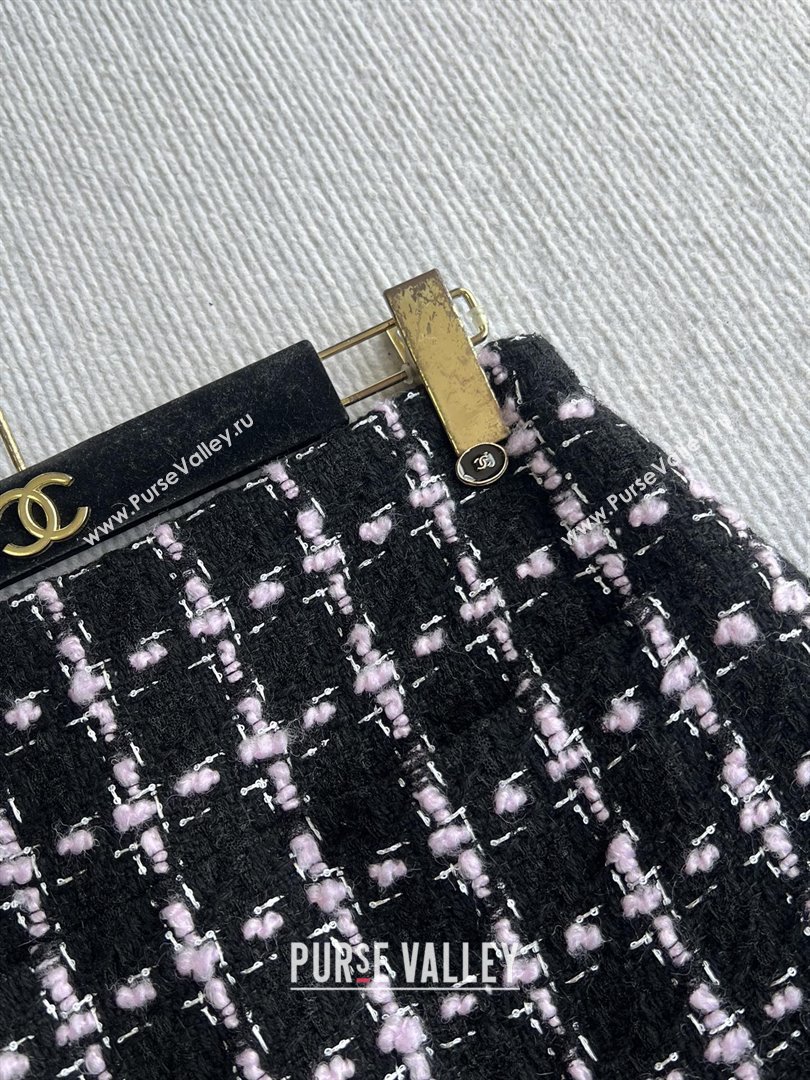 Chanel Wool Tweed Skirt CH090304 Black/Pink 2025 (Q-25090304)