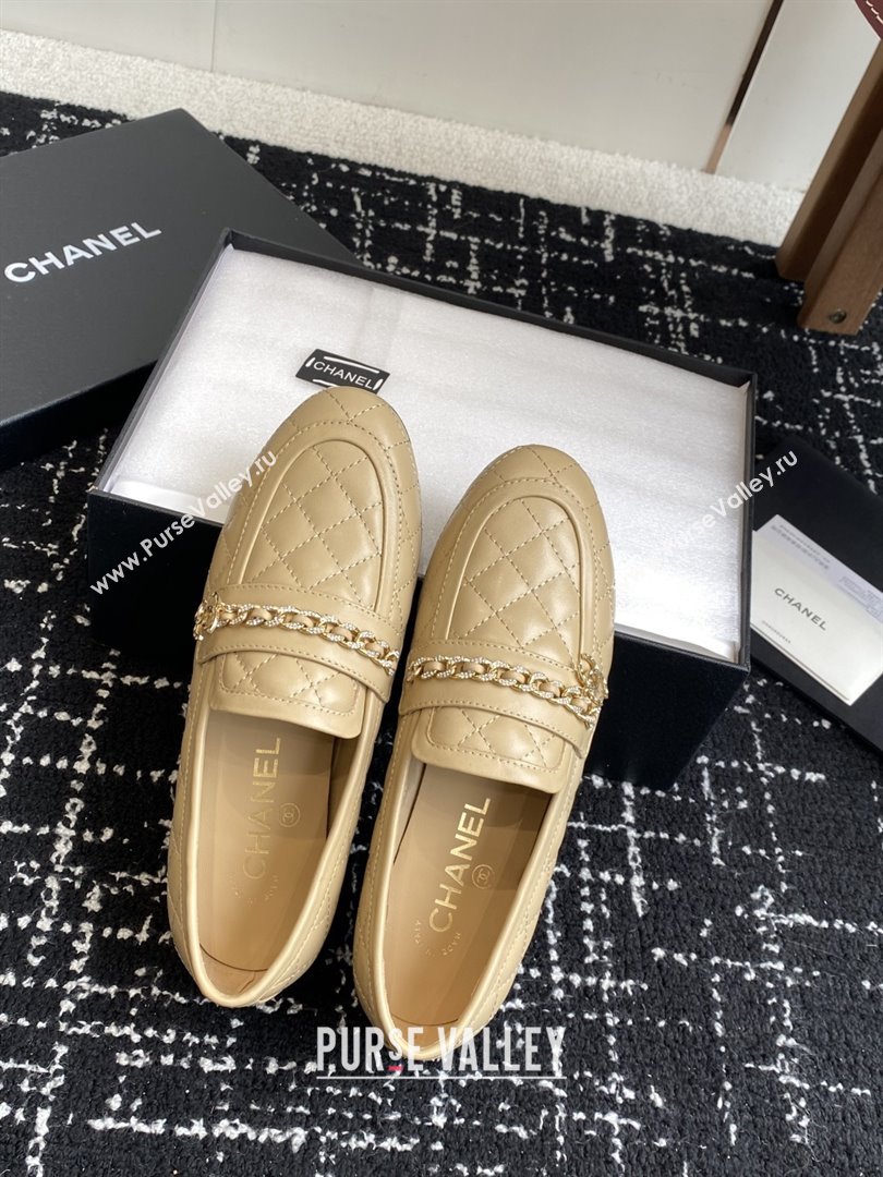 Chanel Diamond-Quilted Calfskin Loafers with Chain CH9331 Beige 2025 (KL-25090331)