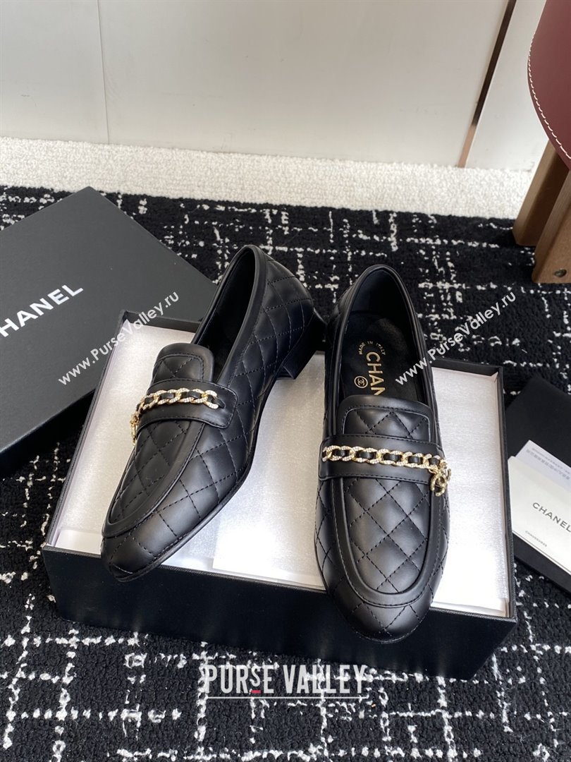 Chanel Diamond-Quilted Calfskin Loafers with Chain CH9332 Black 2025 (KL-25090332)