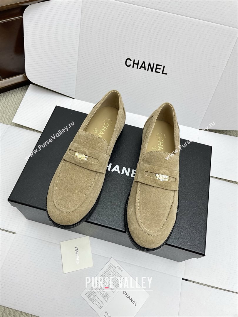 Chanel Mocassins Loafers in Suede G46362 Light Brown 2025 (KL-25090321)