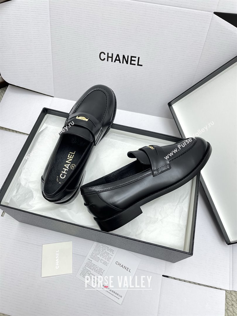Chanel Mocassins Loafers in Shiny Calfskin G46362 Black 2025 (KL-25090326)