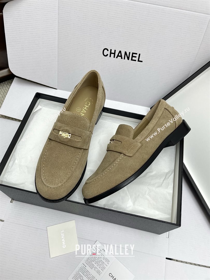 Chanel Mocassins Loafers in Suede G46362 Light Brown 2025 (KL-25090321)