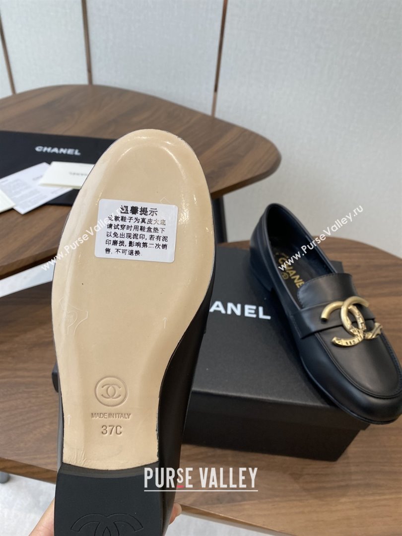 Chanel Calfskin Loafers with CC Logo CH9327 Black 2025 (KL-25090327)