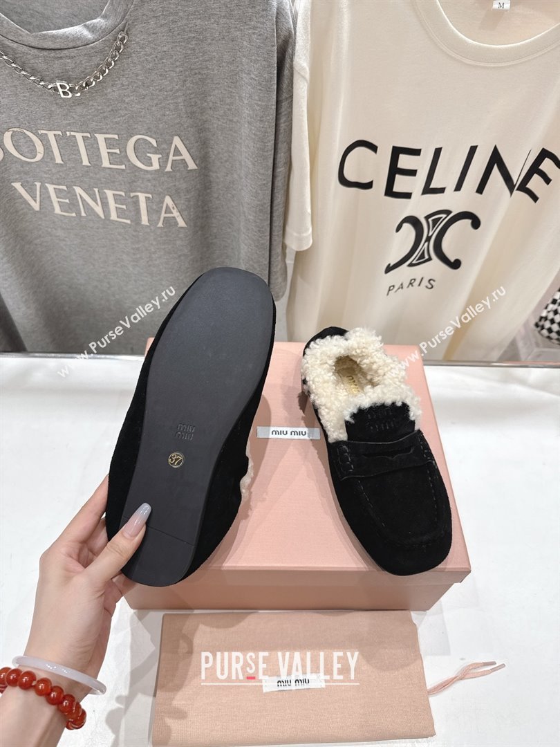 Miu Miu Ruches Suede Loafers with Shearling Black 2025 (MD-25090605)