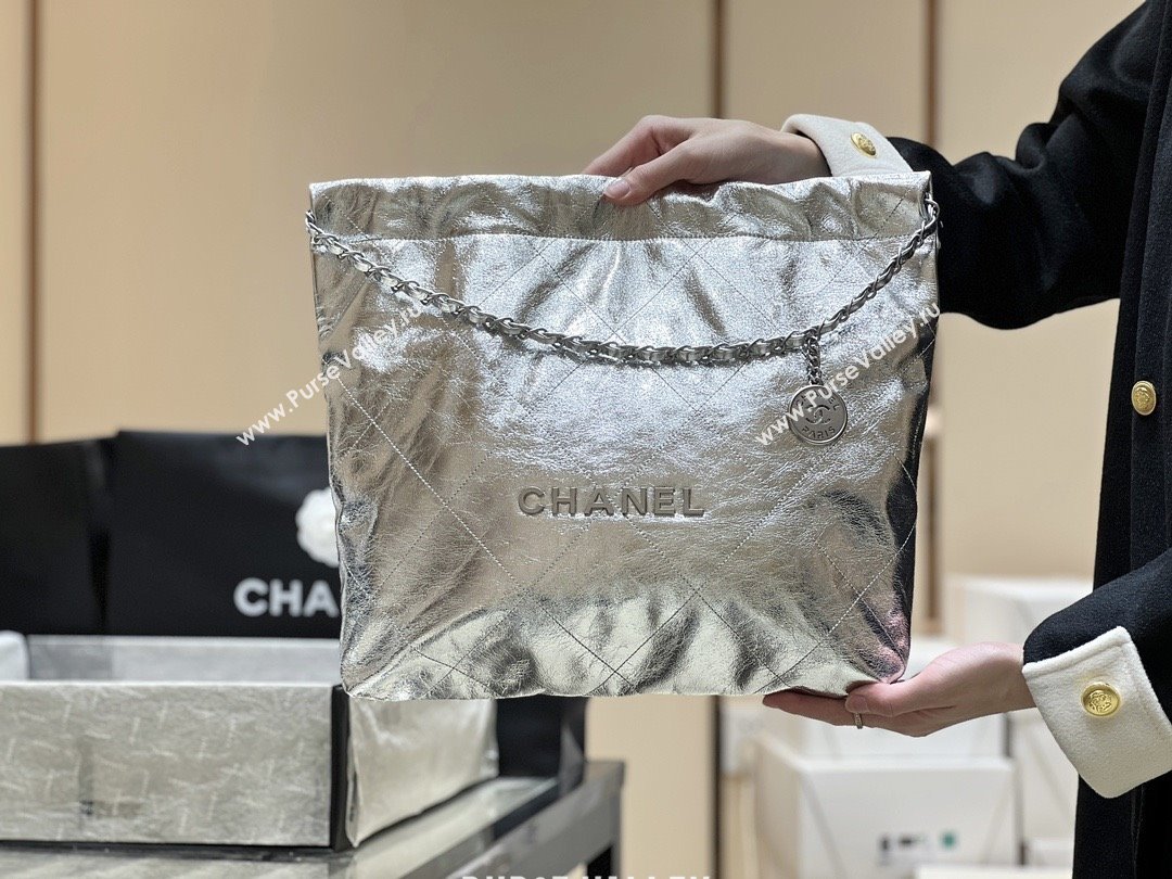 Chanel 22 Bag in Metallic Calfskin AS3261 Silver 2025 Top Quality (SHUNY-25091103)