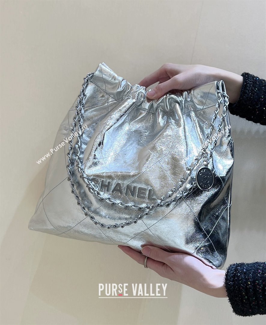 Chanel 22 Bag in Metallic Calfskin AS3261 Silver 2025 Top Quality (SHUNY-25091103)