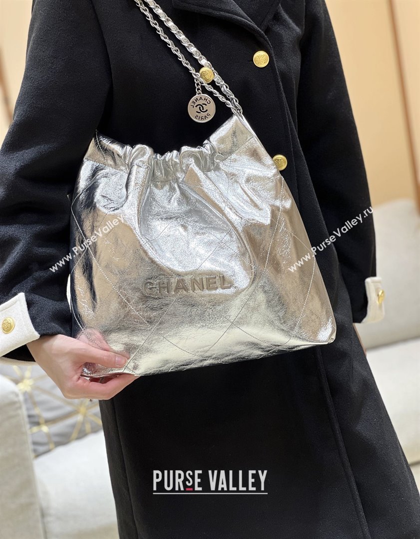Chanel 22 Bag in Metallic Calfskin AS3261 Silver 2025 Top Quality (SHUNY-25091103)