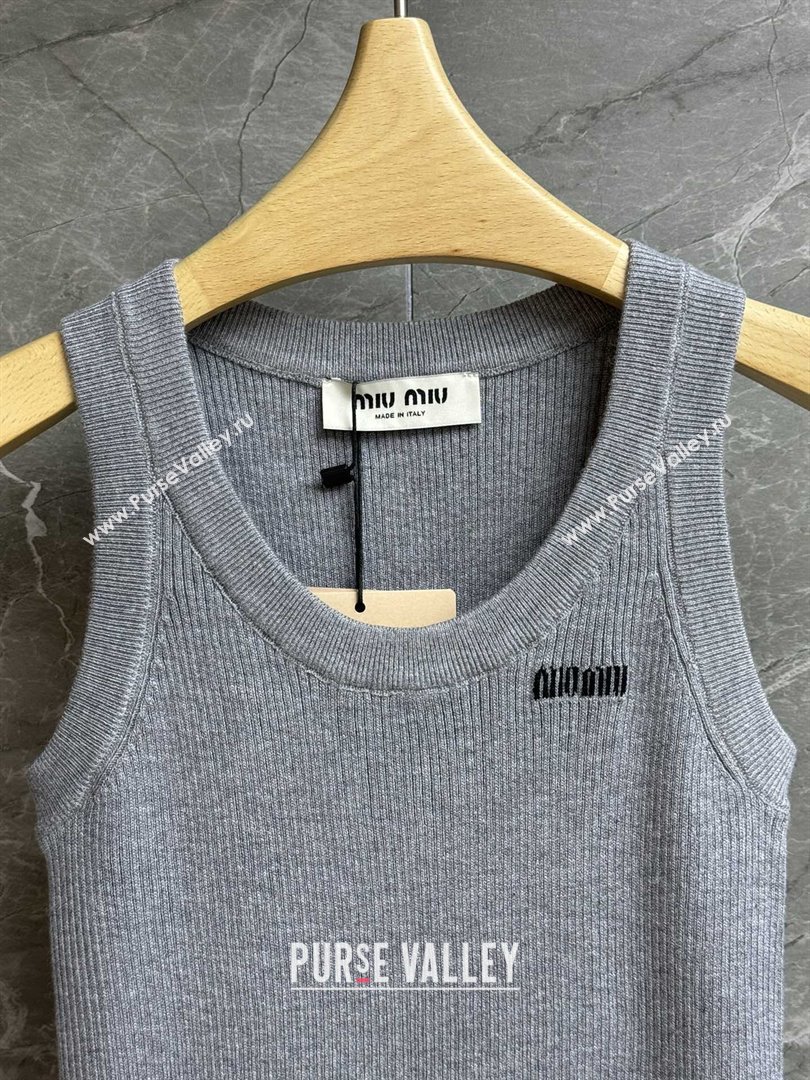 Miu Miu Wool Vest M91621 Grey 2025 (Q-25091621)